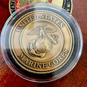 USMC Authentic official tokens. Both mint condition. Comes as a set. NWOT’s